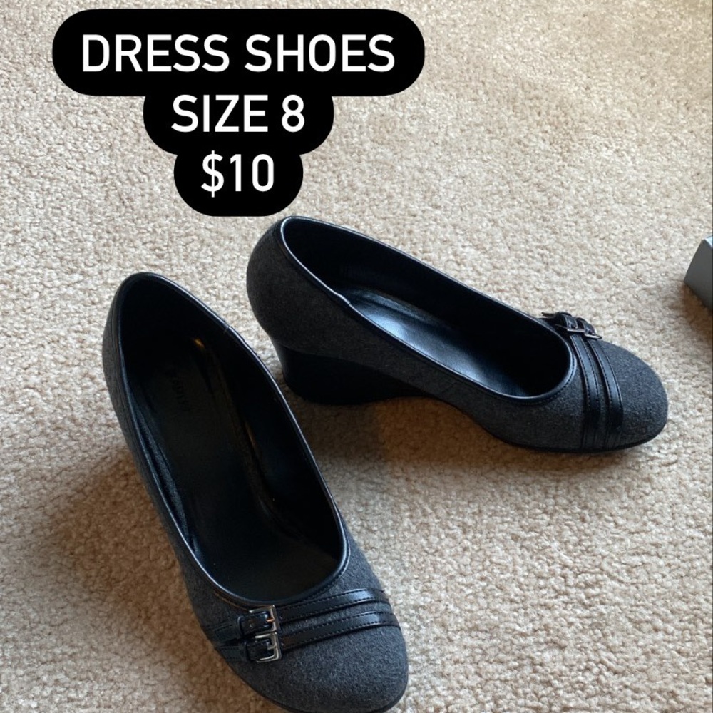 Dress shoes